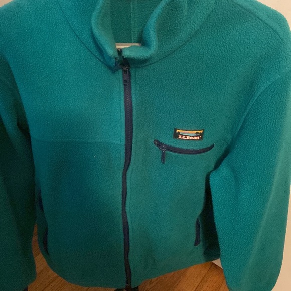 L.L. Bean Teal jacket. - Picture 3 of 5